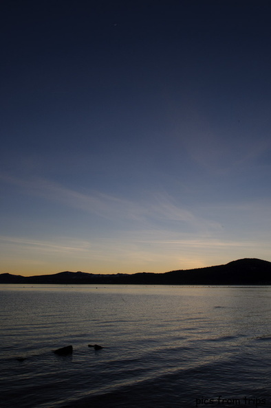 sunset on Lake Tahoe2011d03c038.jpg